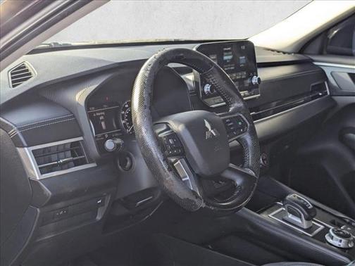 2022 Mitsubishi Outlander SE 2.5 2WD