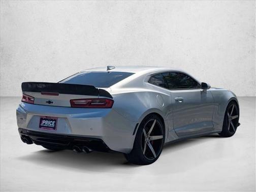 Silver Ice Metallic 2018 Chevrolet Camaro 2SS