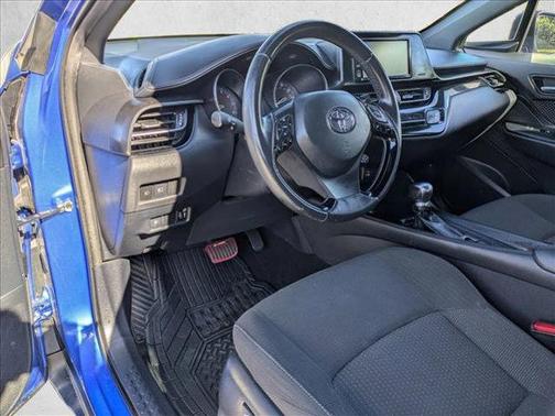 2018 Toyota C-HR XLE Premium