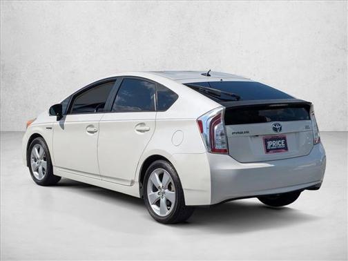 Blizzard Pearl 2013 Toyota Prius Five