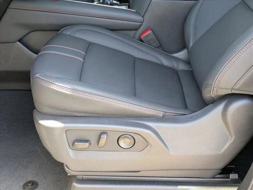 2025 Chevrolet Tahoe 2WD RST