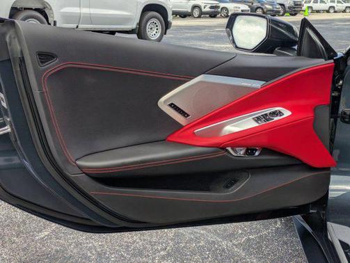 2021 Chevrolet Corvette Stingray w/2LT