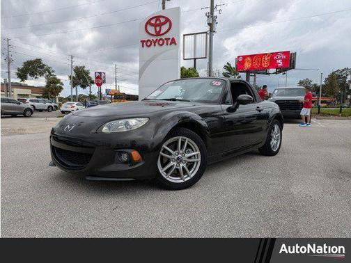 2013 Mazda MX-5 Miata Sport