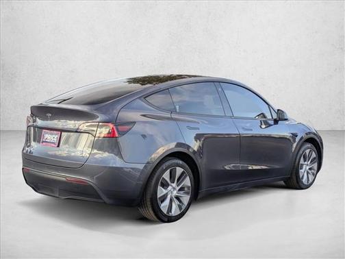 2021 Tesla Model Y Standard Range Rear-Wheel Drive