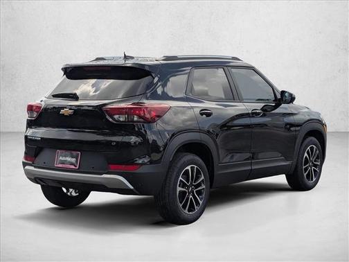 Mosaic Black Metallic 2026 Chevrolet Trailblazer LT