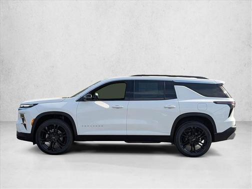 Summit White 2026 Chevrolet Traverse LT