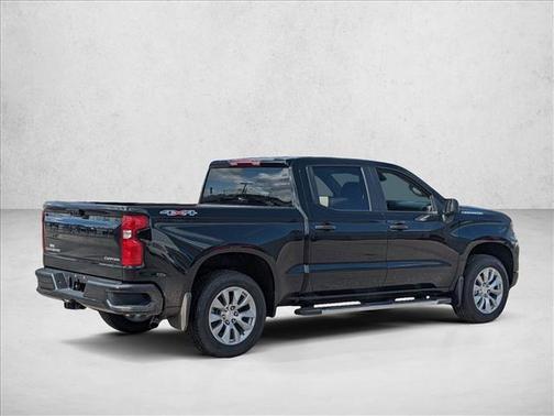Black 2025 Chevrolet Silverado 1500 Custom