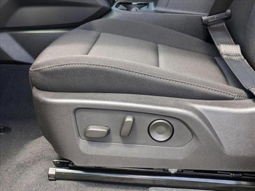 2025 Chevrolet Colorado WT