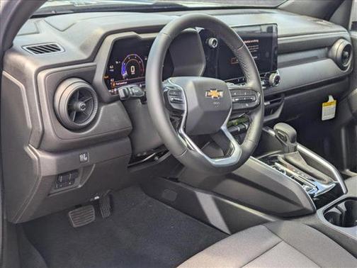 2025 Chevrolet Colorado WT