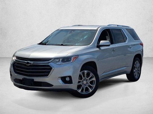 Silver Ice Metallic 2019 Chevrolet Traverse Premier
