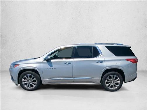 Silver Ice Metallic 2019 Chevrolet Traverse Premier