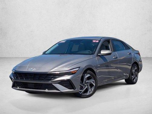 Fluid Metal 2025 Hyundai ELANTRA Limited