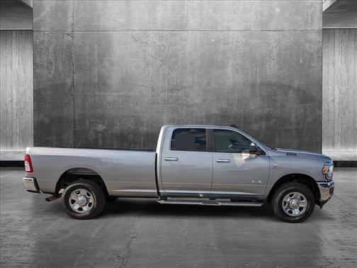 2021 RAM 3500 Big Horn Crew Cab 4x4 8' Box
