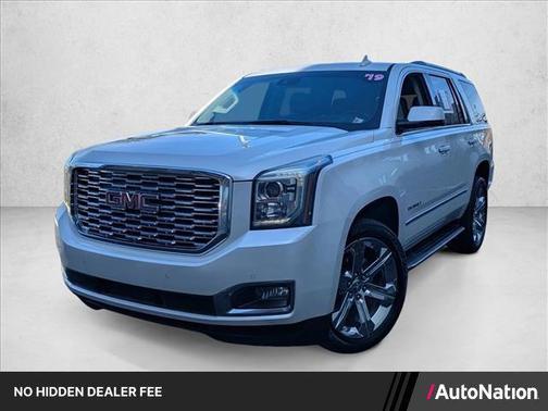 White Frost Tricoat 2019 GMC Yukon Denali