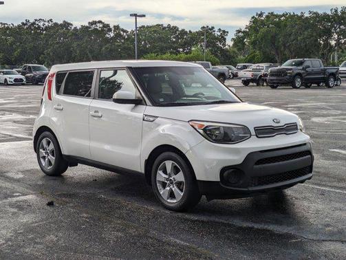 2017 Kia Soul Base