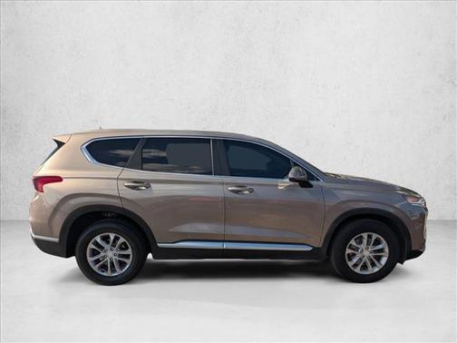 2019 Hyundai SANTA FE SE 2.4