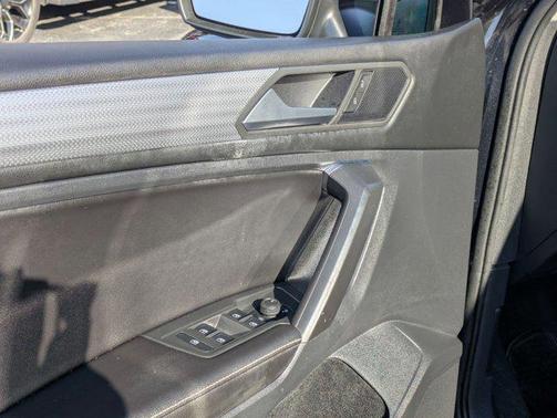 2022 Volkswagen Tiguan 2.0T S