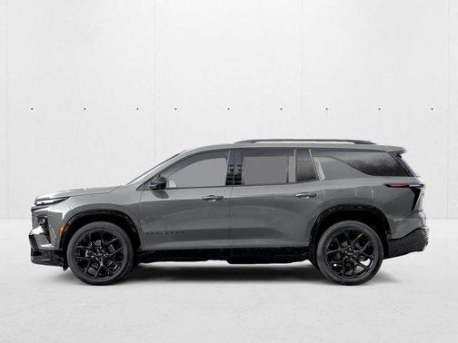 Sterling Gray Metallic 2025 Chevrolet Traverse LT