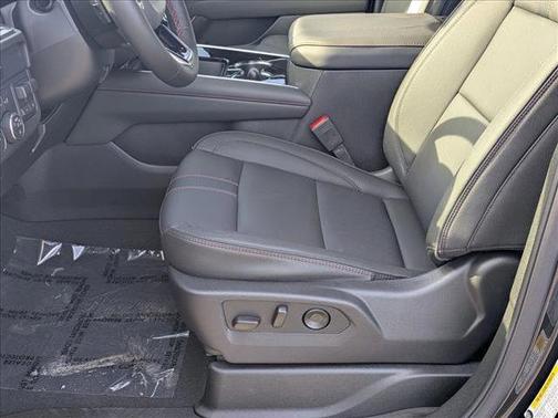 Dark Ash Metallic 2026 Chevrolet Suburban RST