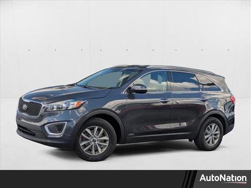 2018 Kia Sorento LX