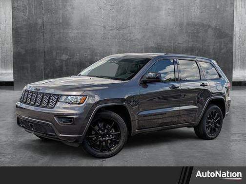 2021 Jeep Grand Cherokee Laredo