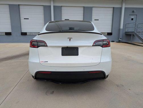 Pearl White Multi-Coat 2021 Tesla Model Y Long Range Dual Motor All-Wheel Drive