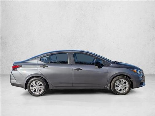 2021 Nissan Versa 1.6 S