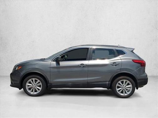 Gun Metallic 2018 Nissan Rogue Sport SV
