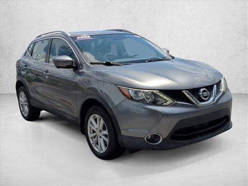 Gun Metallic 2018 Nissan Rogue Sport SV