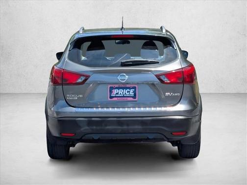 Gun Metallic 2018 Nissan Rogue Sport SV