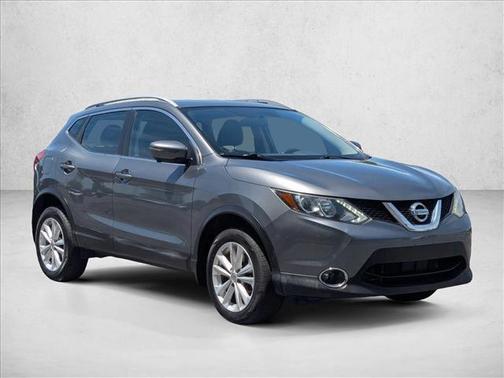 Gun Metallic 2018 Nissan Rogue Sport SV