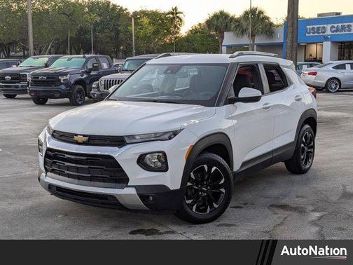 Summit White 2023 Chevrolet Trailblazer LT