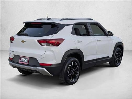 Summit White 2023 Chevrolet Trailblazer LT