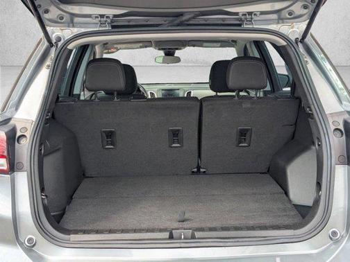 Sterling Gray Metallic 2023 Chevrolet Equinox LS