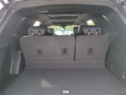 Mosaic Black Metallic 2023 Chevrolet Traverse High Country