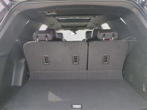 Mosaic Black Metallic 2023 Chevrolet Traverse High Country