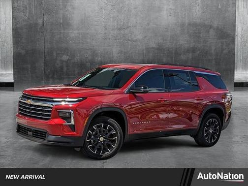 2025 Chevrolet Traverse LT