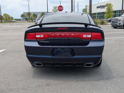 2014 Dodge Charger SE