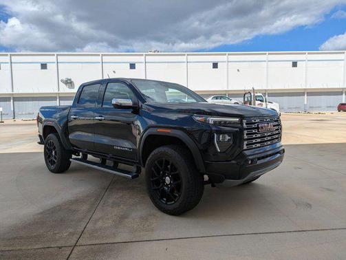 2023 GMC Canyon Denali