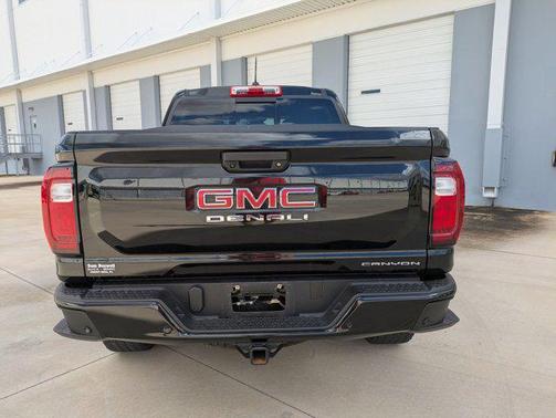 2023 GMC Canyon Denali