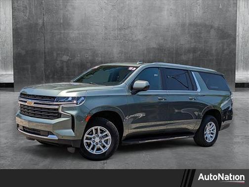2023 Chevrolet Suburban LT