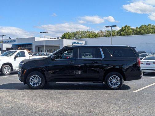 2026 Chevrolet Suburban LS