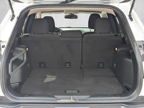 Bright White Clearcoat 2017 Jeep Cherokee Latitude