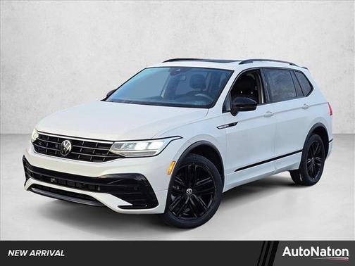2022 Volkswagen Tiguan 2.0T SE R-Line Black