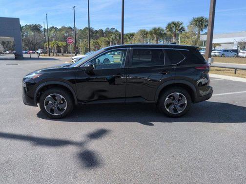 Super Black 2024 Nissan Rogue SV
