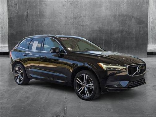 2019 Volvo XC60 T5 Momentum
