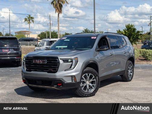 Sterling Metallic 2025 GMC Acadia AWD AT4
