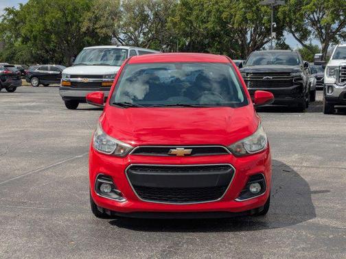 Salsa 2016 Chevrolet Spark 1LT
