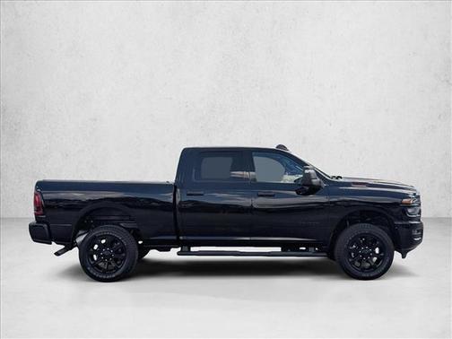 Diamond Black Crystal Pearlcoat 2025 RAM 2500 Big Horn Crew Cab 4x4 6'4' Box
