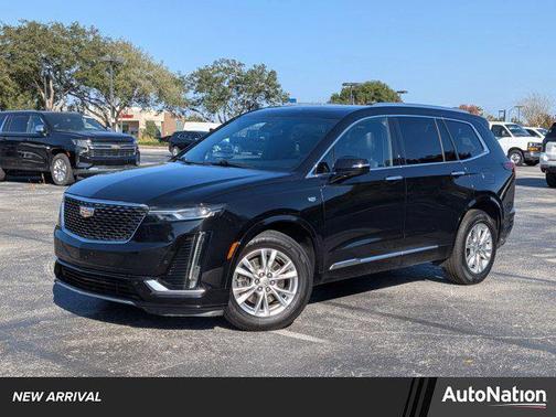 2021 Cadillac XT6 Luxury FWD